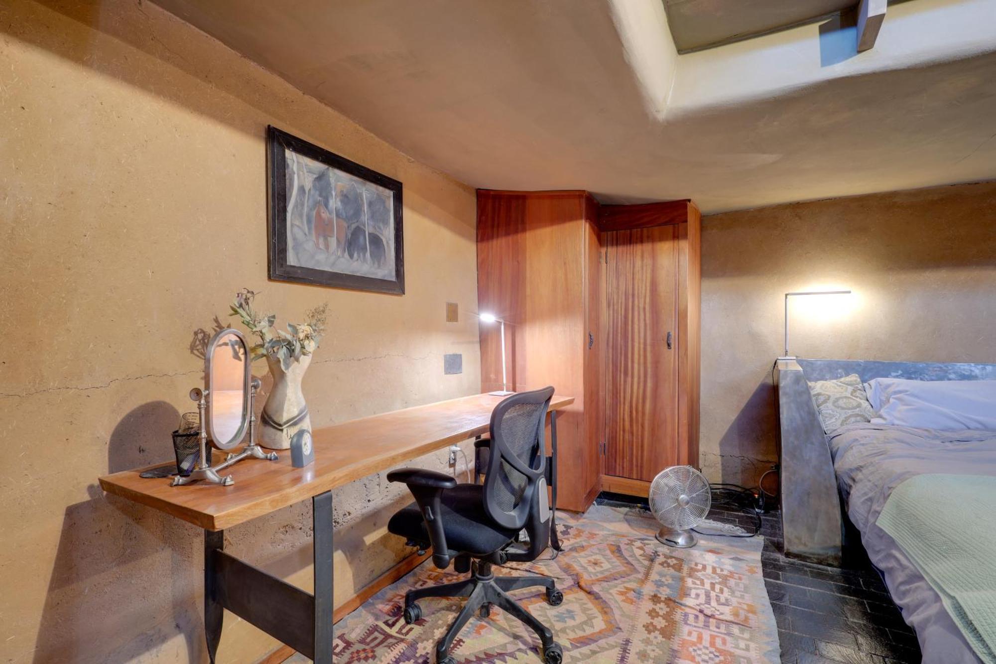 Adobe Studio 2 Blocks To Downtown Santa Fe Plaza! ภายนอก รูปภาพ